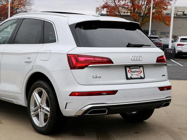 new 2025 Audi Q5 car, priced at $62,475