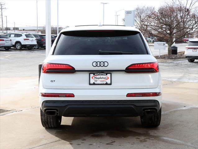 new 2025 Audi Q7 car, priced at $69,530