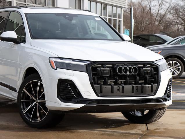 new 2025 Audi Q7 car, priced at $69,530