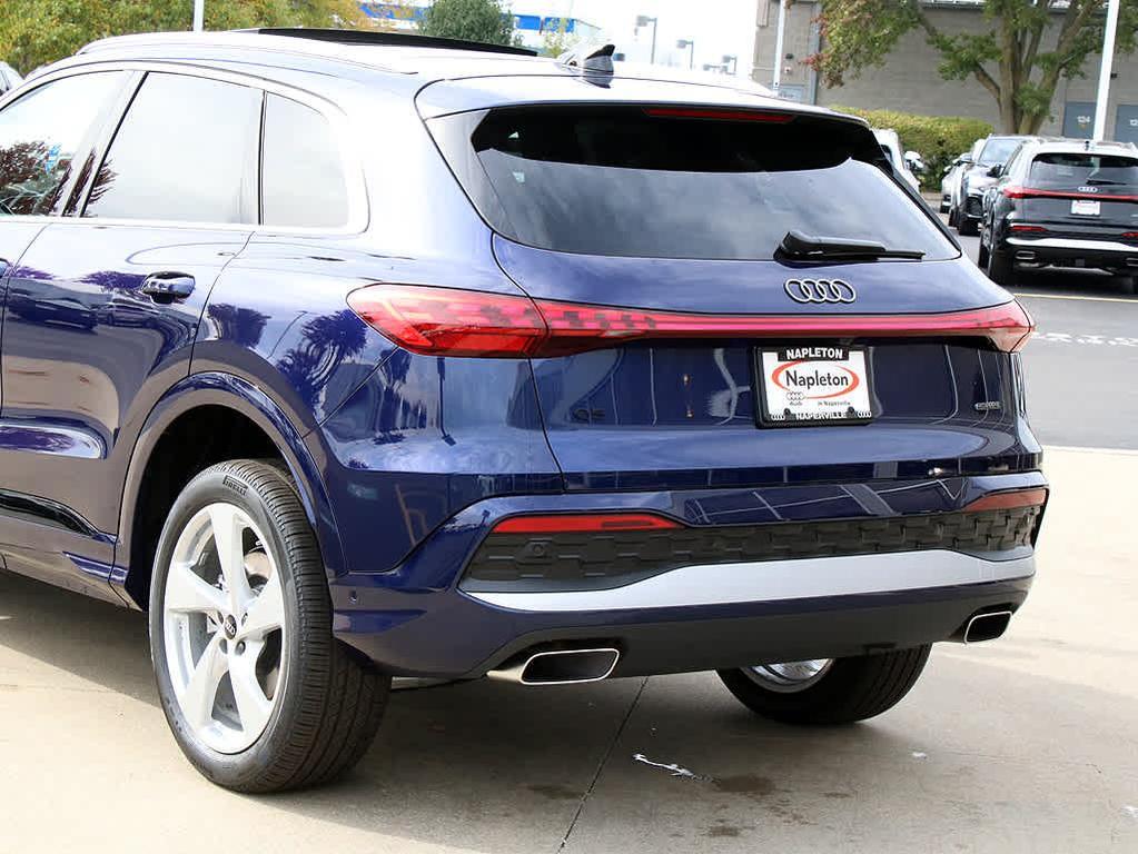 new 2025 Audi Q5 car, priced at $55,862