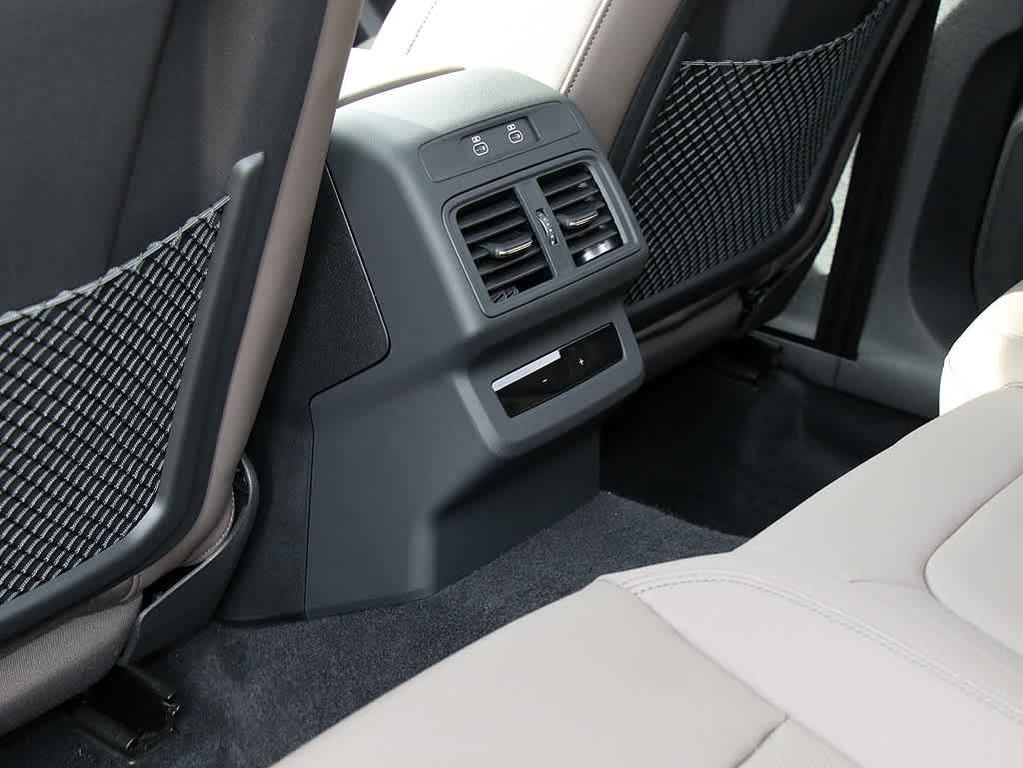 new 2025 Audi Q5 car, priced at $55,862