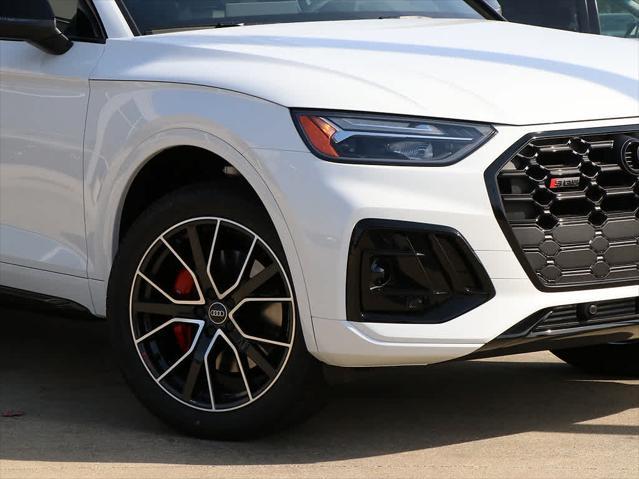 new 2025 Audi SQ5 car, priced at $70,140