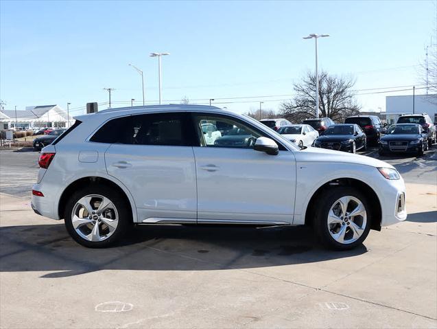 new 2025 Audi Q5 car, priced at $57,640