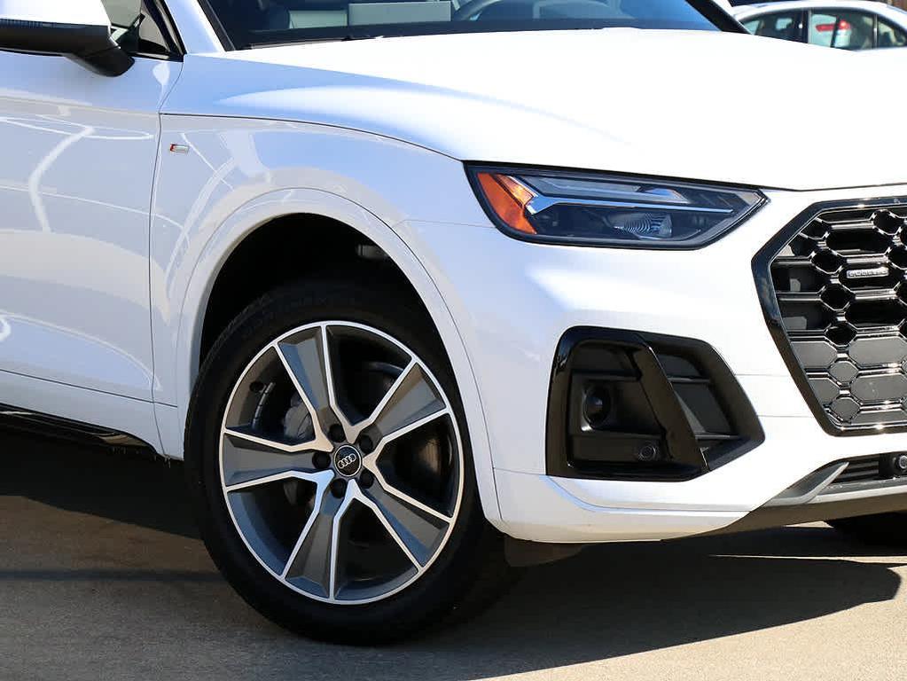 used 2025 Audi Q5 car, priced at $38,991