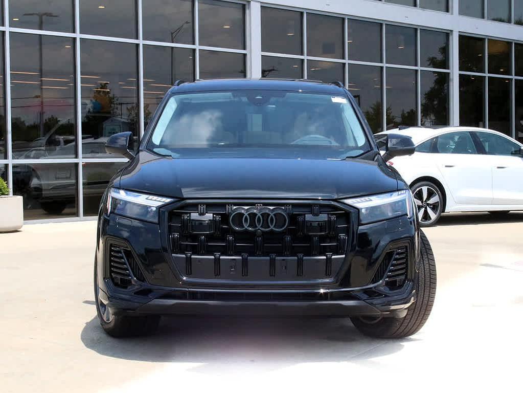 new 2025 Audi Q7 car, priced at $83,750