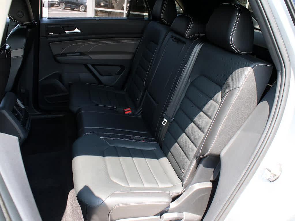 used 2021 Volkswagen Atlas Cross Sport car, priced at $31,991