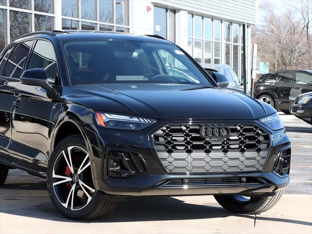 new 2025 Audi Q5 car, priced at $62,670