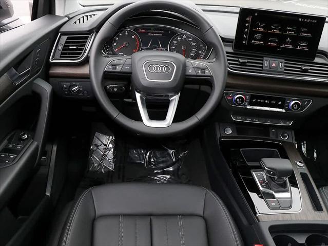 new 2025 Audi Q5 car, priced at $49,375