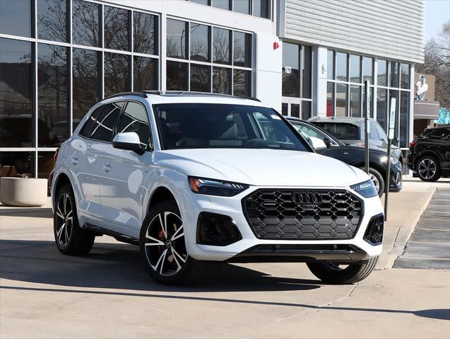 new 2025 Audi Q5 car, priced at $62,670