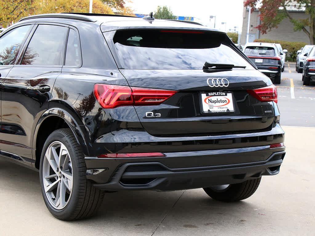 new 2025 Audi Q3 car, priced at $39,654