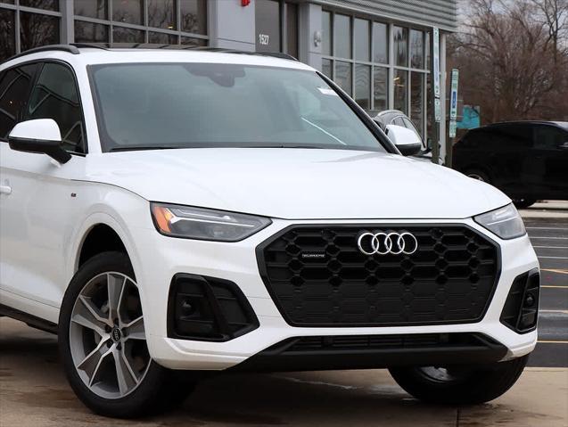 new 2025 Audi Q5 car, priced at $52,615