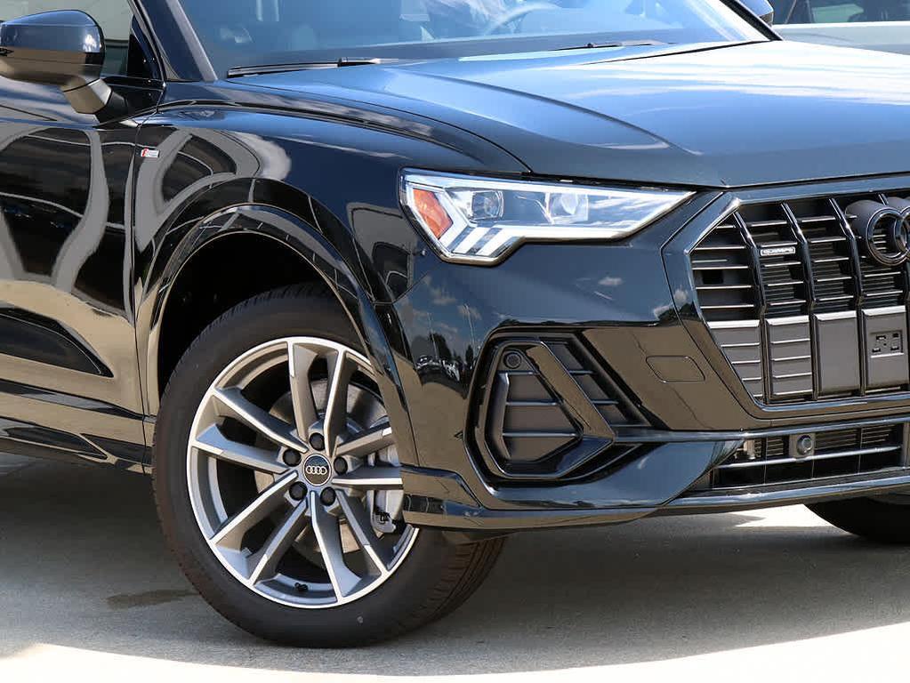 new 2025 Audi Q3 car, priced at $41,499