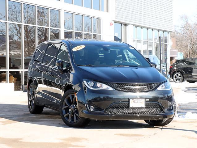 used 2019 Chrysler Pacifica car, priced at $17,991