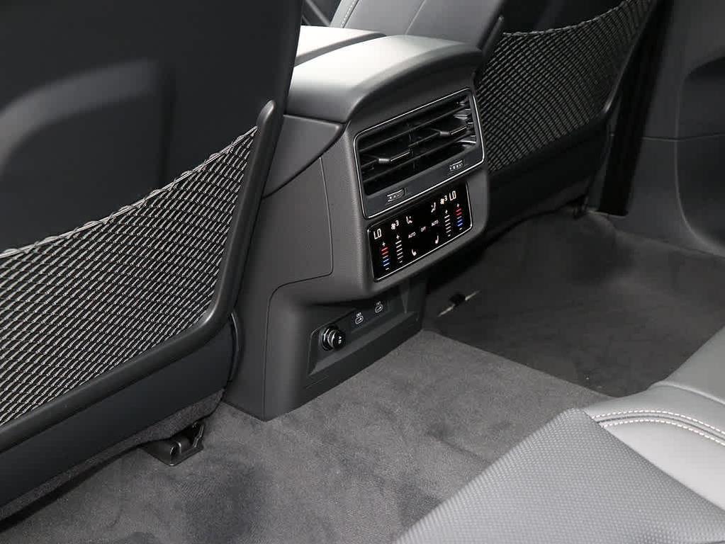 new 2025 Audi SQ8 car, priced at $106,415