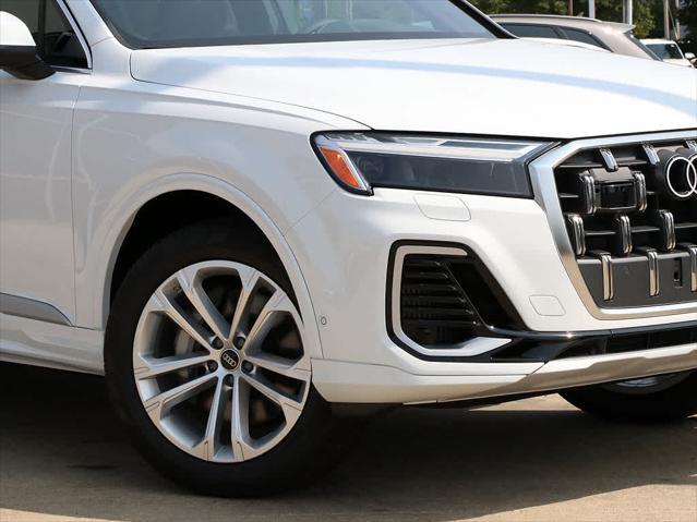 new 2025 Audi Q7 car, priced at $75,800