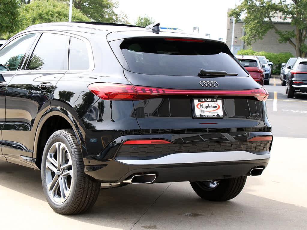 new 2025 Audi Q5 car, priced at $55,238