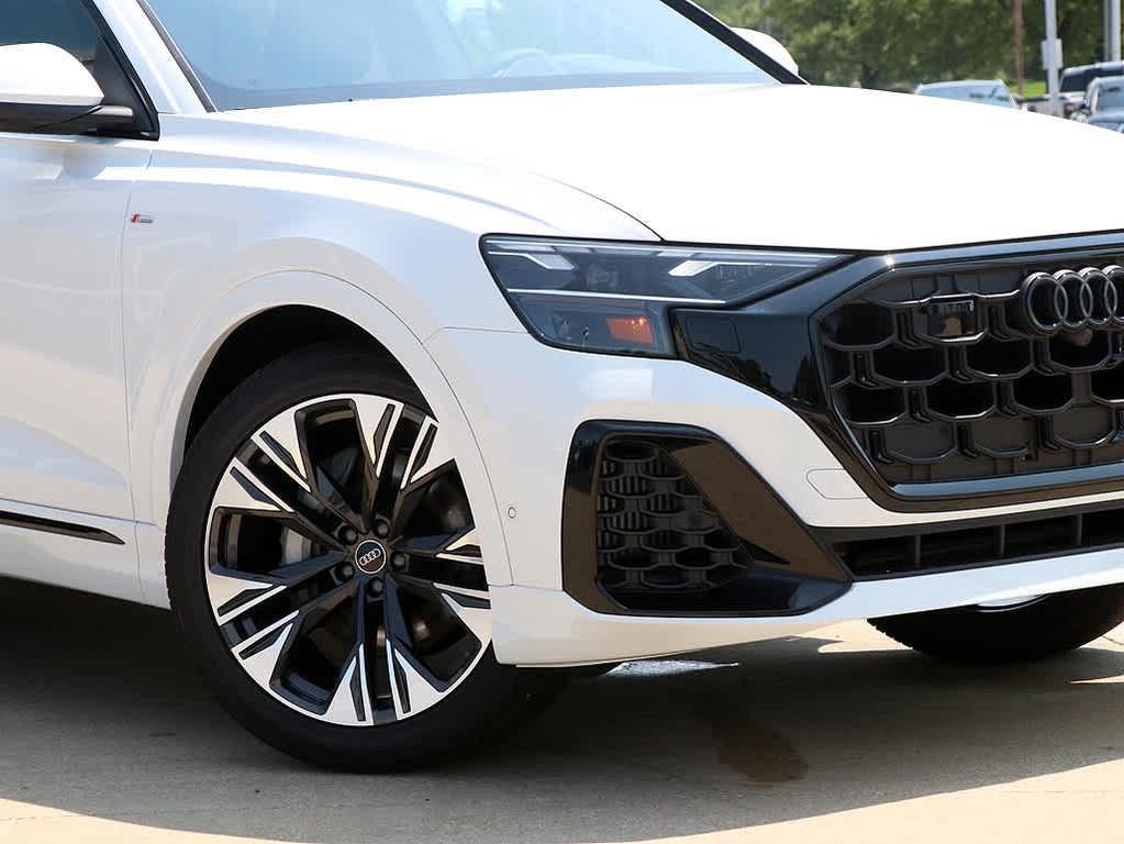 new 2025 Audi Q8 car, priced at $86,935