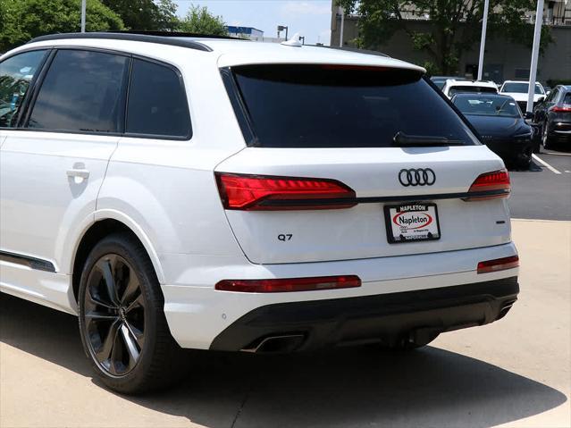 new 2025 Audi Q7 car, priced at $77,450