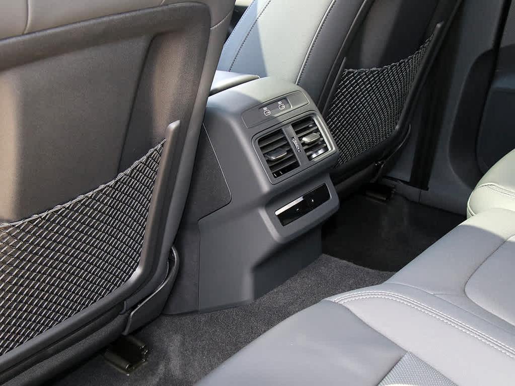 new 2025 Audi Q5 car, priced at $59,348