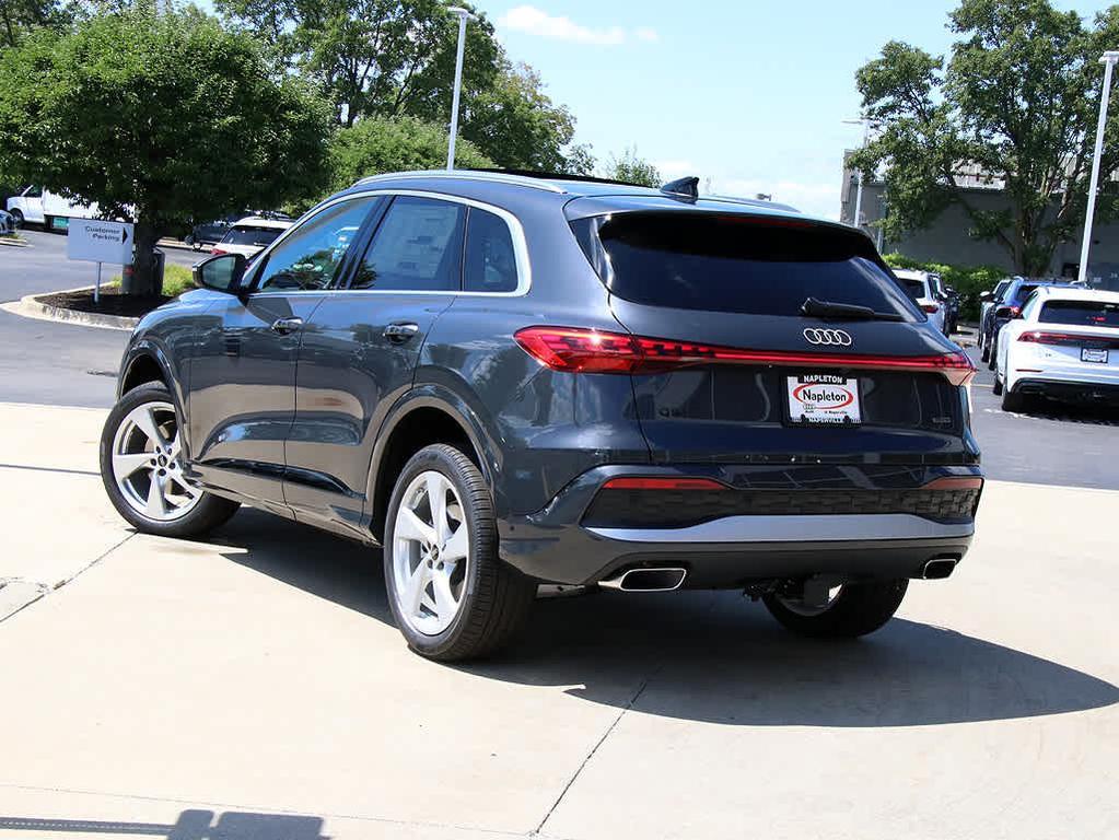 new 2025 Audi Q5 car, priced at $59,348
