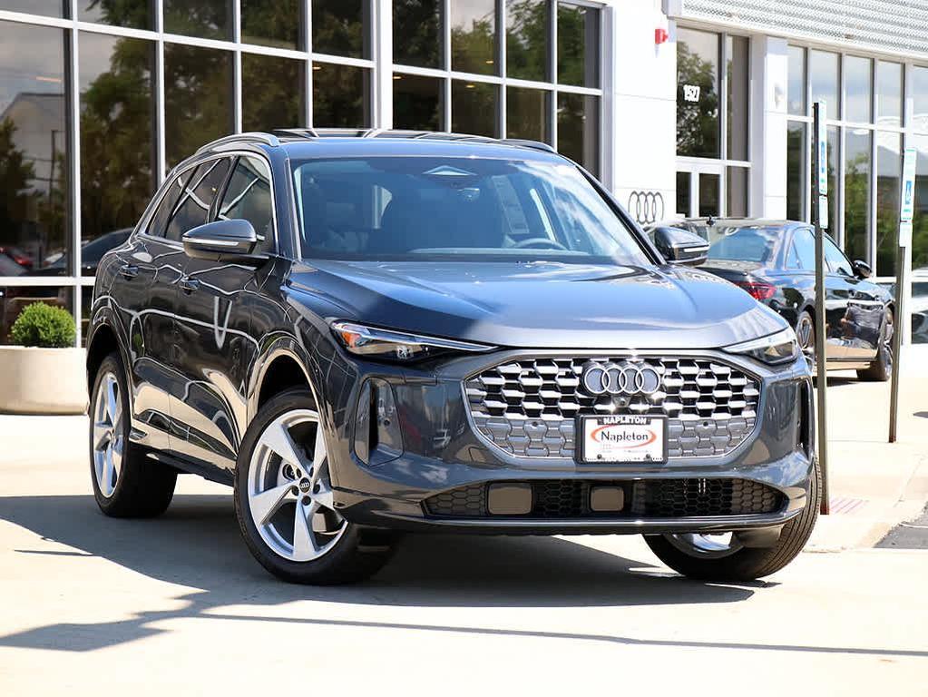 new 2025 Audi Q5 car, priced at $59,348