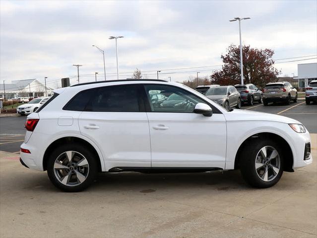 new 2025 Audi Q5 car, priced at $53,855