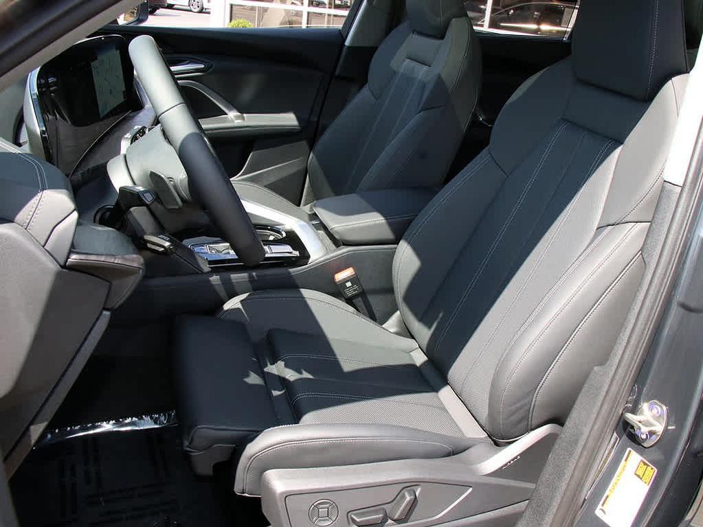 new 2025 Audi Q5 car, priced at $59,348