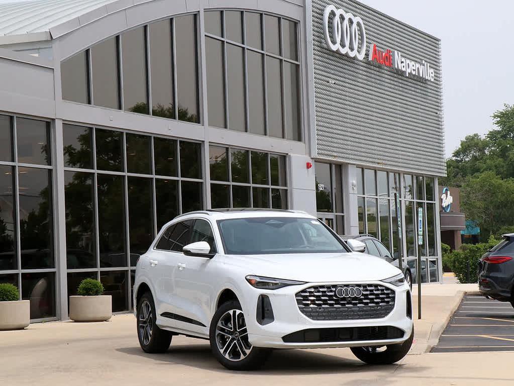 new 2025 Audi Q5 car, priced at $60,175