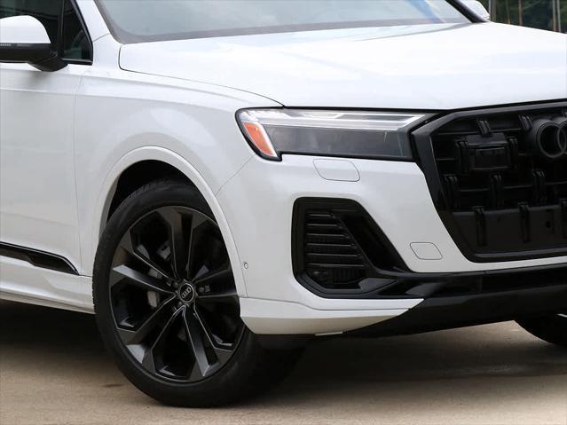 new 2025 Audi Q7 car, priced at $77,450