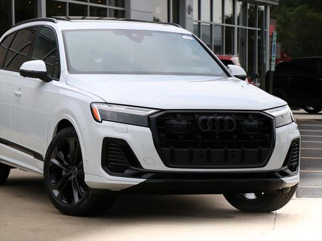 new 2025 Audi Q7 car, priced at $77,450