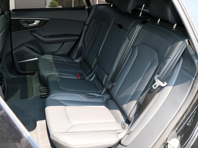 new 2025 Audi Q8 car, priced at $90,935