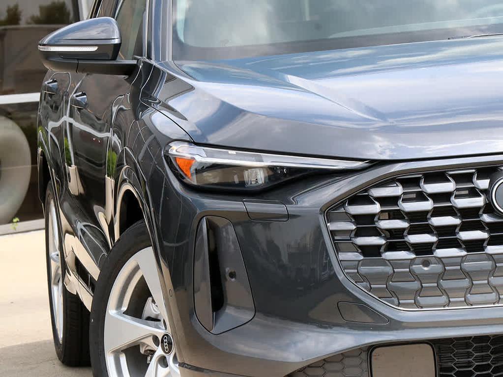 new 2025 Audi Q5 car, priced at $62,256