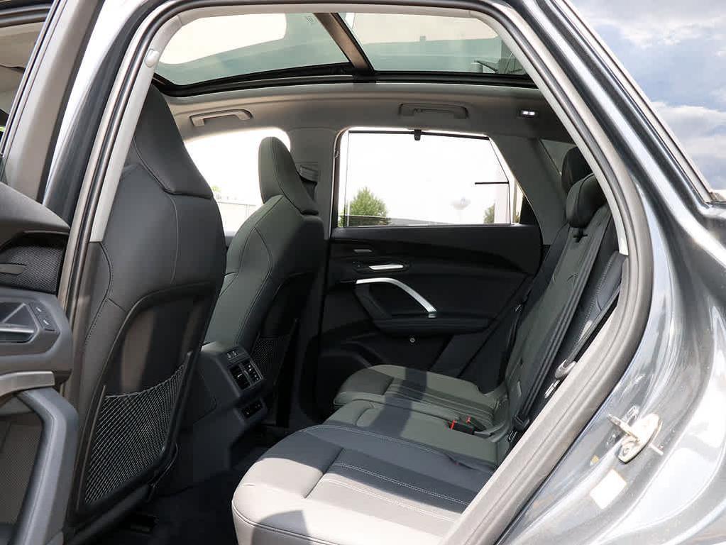new 2025 Audi Q5 car, priced at $62,256