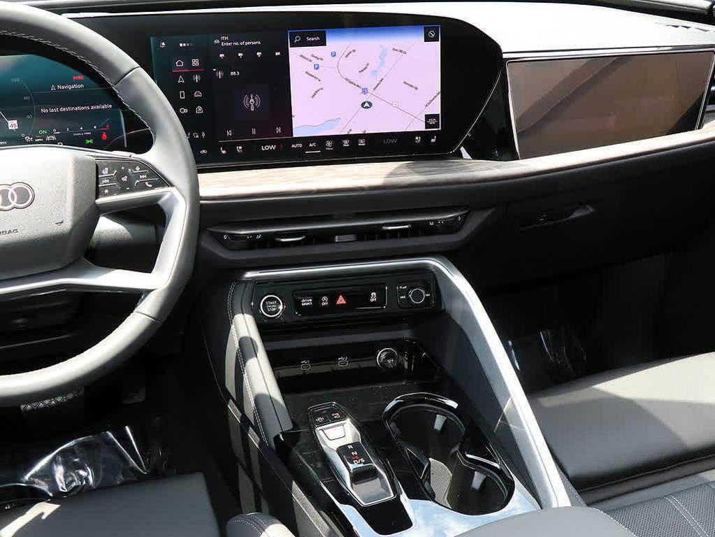 new 2025 Audi Q5 car, priced at $62,256