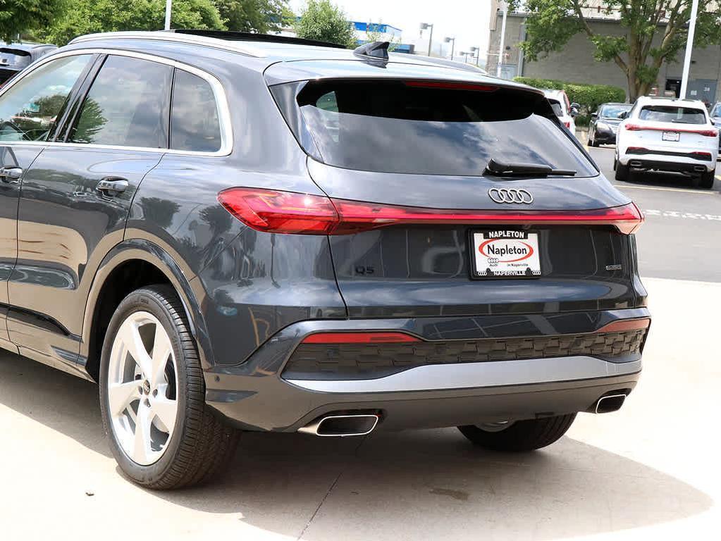 new 2025 Audi Q5 car, priced at $62,256