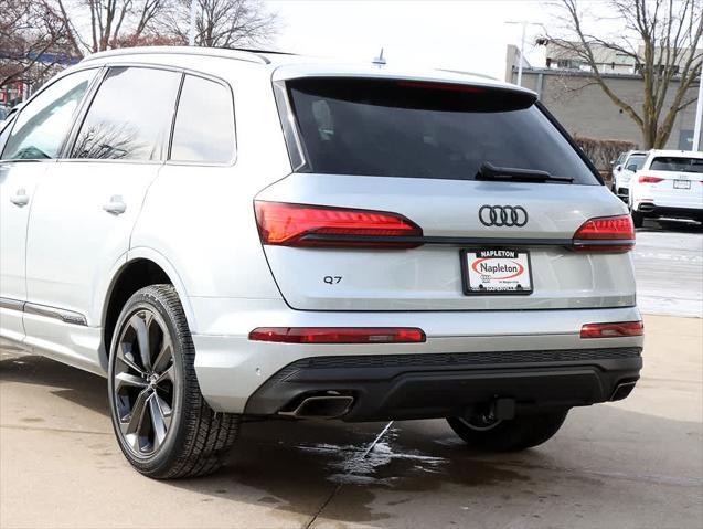 new 2025 Audi Q7 car, priced at $75,530