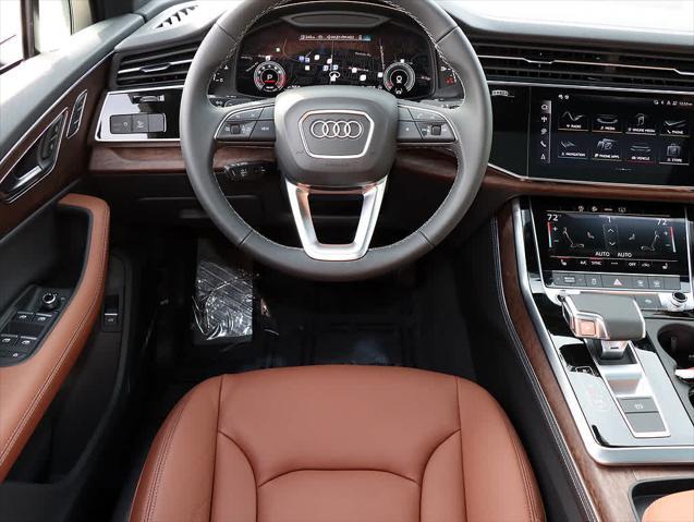 new 2025 Audi Q7 car, priced at $75,530