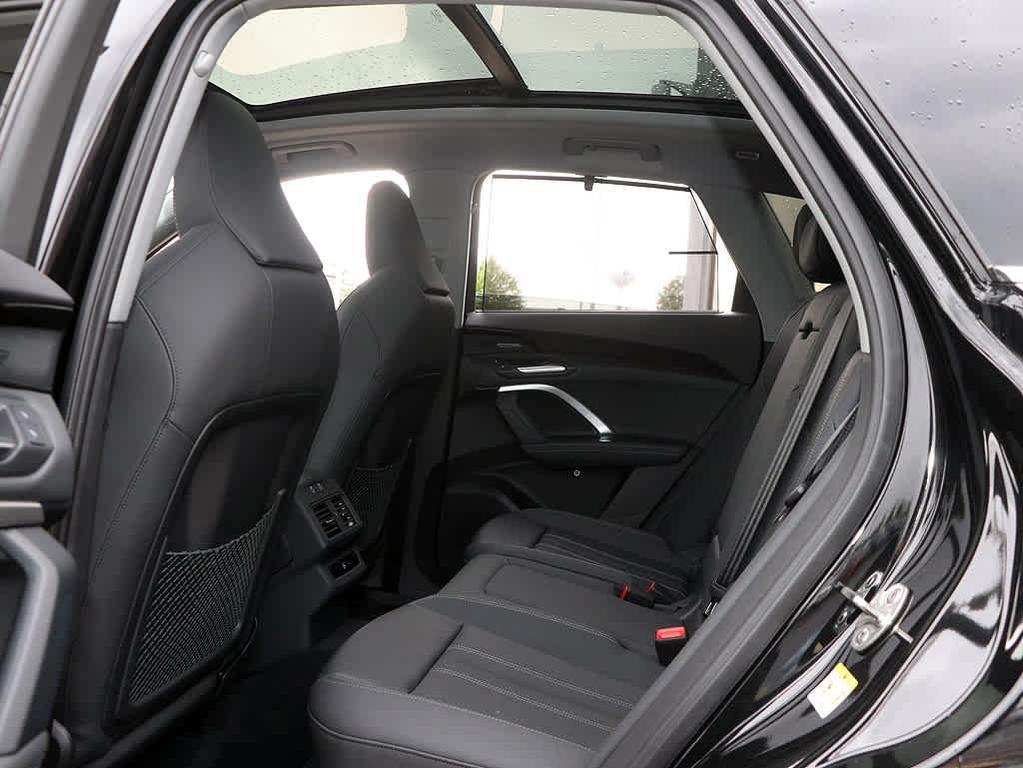 new 2025 Audi Q5 car, priced at $58,934