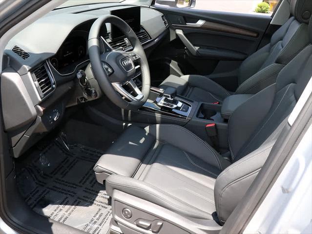 new 2025 Audi Q5 car, priced at $66,125