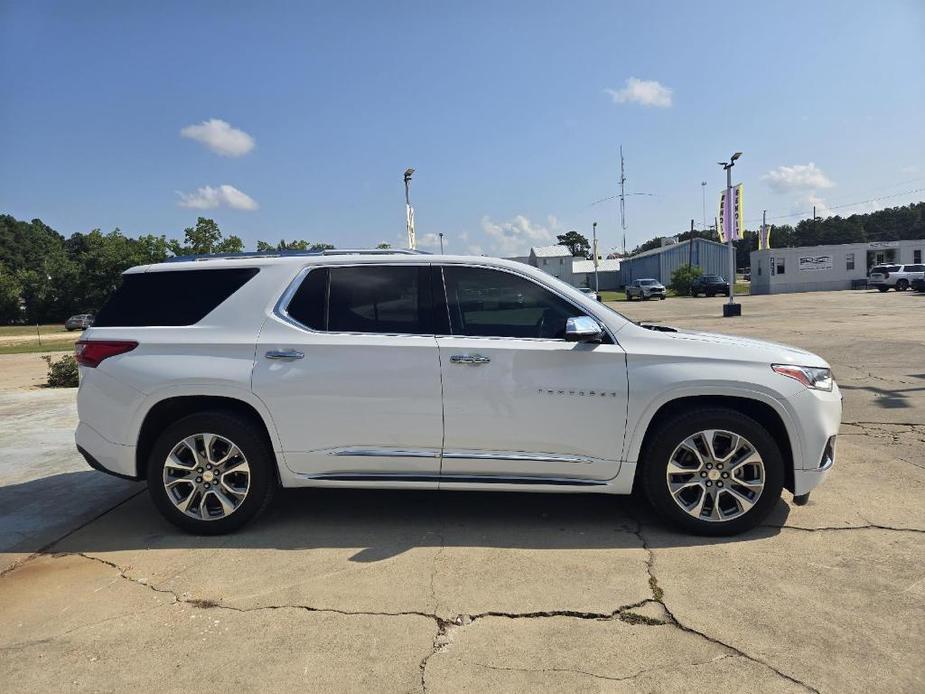 used 2020 Chevrolet Traverse car, priced at $23,571