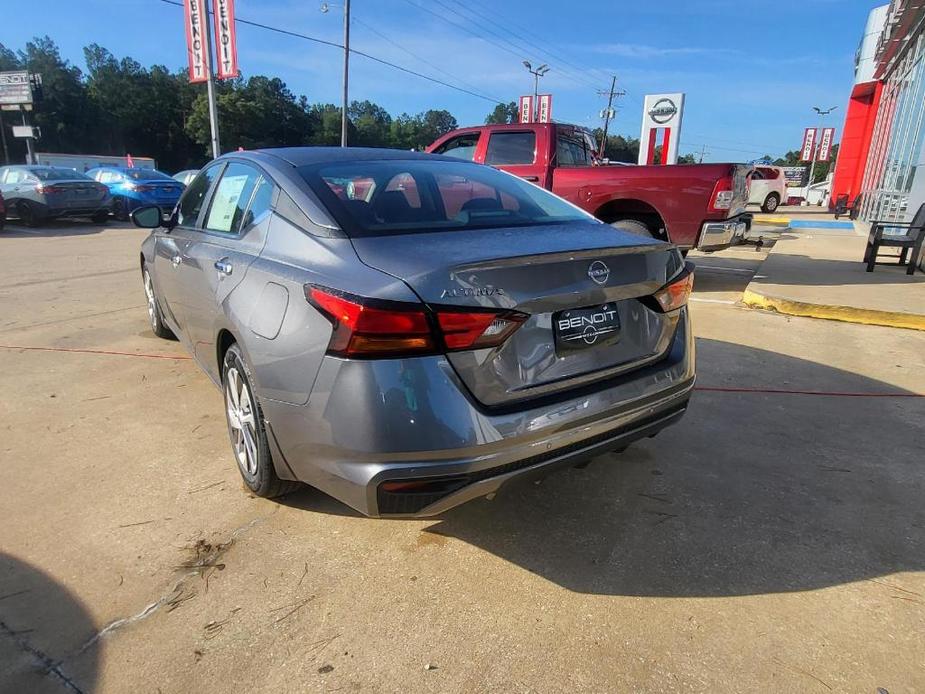 new 2024 Nissan Altima car, priced at $28,120