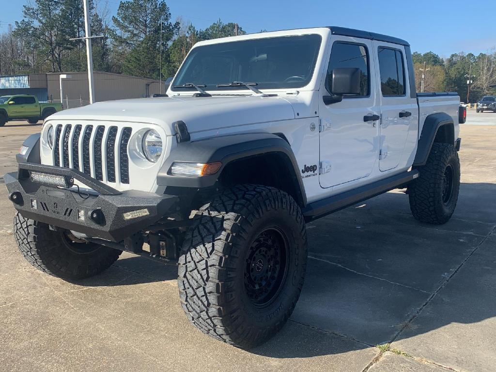 used 2020 Jeep Gladiator car, priced at $31,846