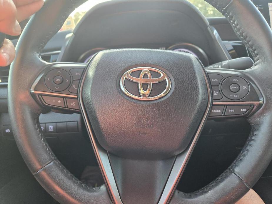 used 2021 Toyota Camry Hybrid car, priced at $23,333