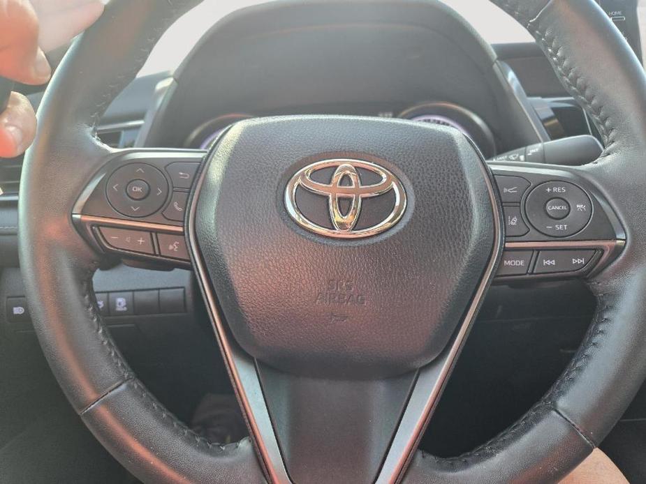 used 2021 Toyota Camry Hybrid car, priced at $22,887