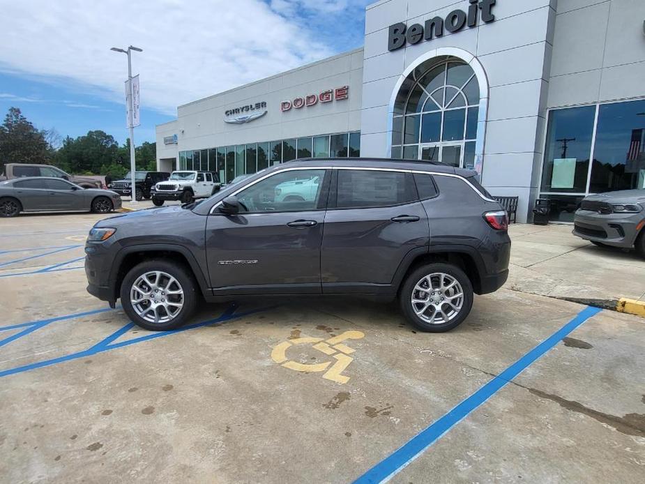 new 2024 Jeep Compass car, priced at $37,160