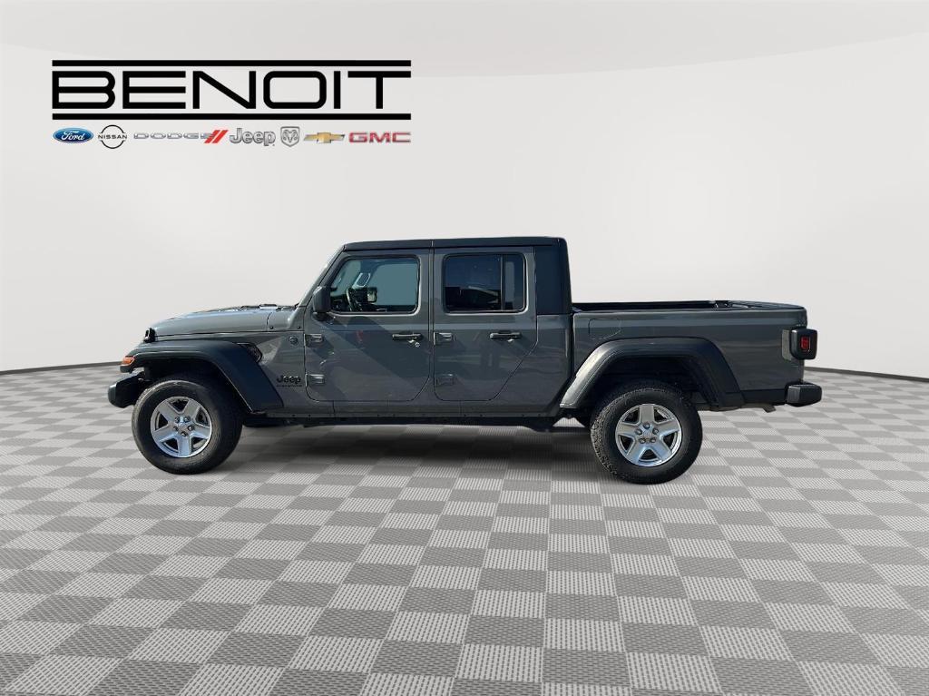 used 2023 Jeep Gladiator car, priced at $29,379