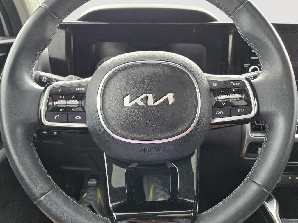 used 2023 Kia Sorento car, priced at $28,293