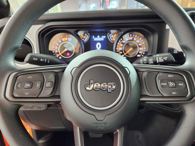 new 2025 Jeep Wrangler car, priced at $46,506