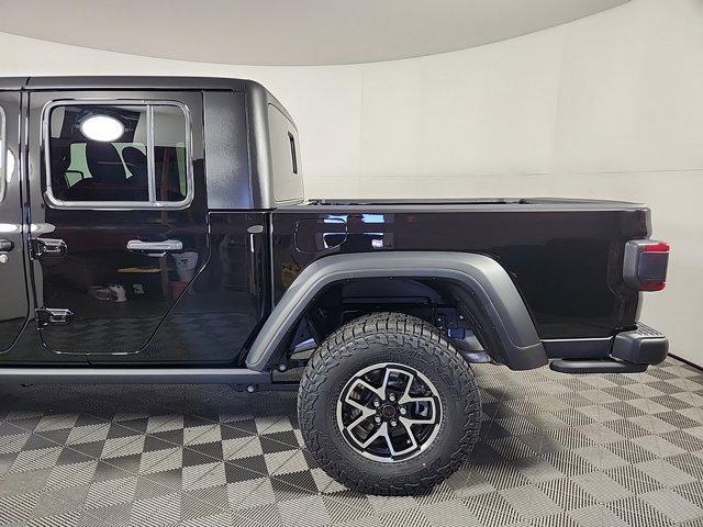 new 2025 Jeep Gladiator car, priced at $53,497