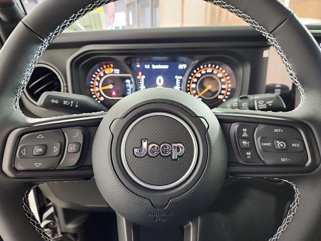 new 2025 Jeep Wrangler car, priced at $68,985